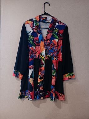 Lior Paris Black Floral Patchwork Button-Front Women's Tunic